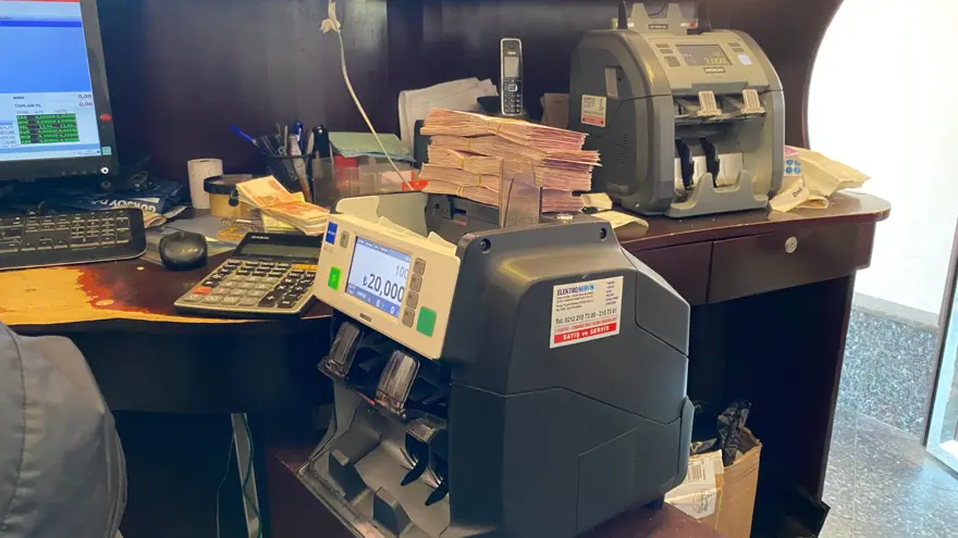 Paranın fazla olduğunu fark etti: Bankadan verilen 100 bin lirayı iade etti 3