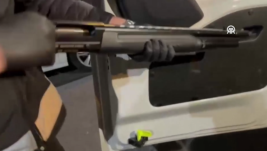 BarışBoyun Çetesi ve Casperlara operasyon: Yasa dışı silah atölyesi bulundu 1