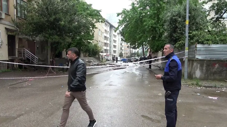 İstanbul'da kolonunda çatlak oluşan 7 katlı apartman tahliye edildi 4