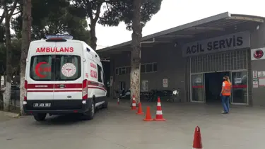 Engelli kızıyla boğulma tehlikesi geçiren baba hastanede öldü