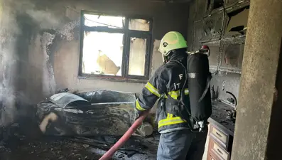 Yangın mutfağı kül etti