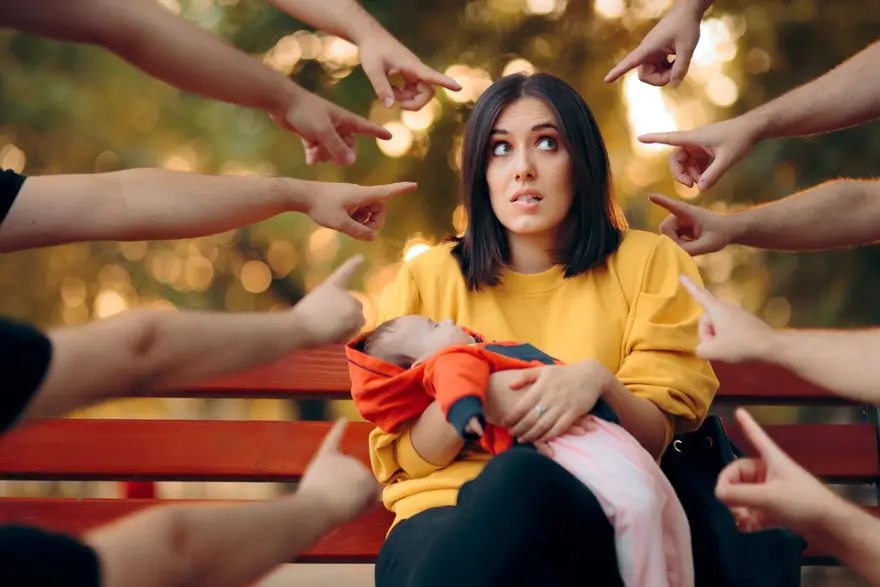 OTORİTER EBEVEYNLİK 