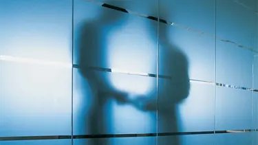 Bıçak parasına 12 yıl, ev eşyasına haciz yok