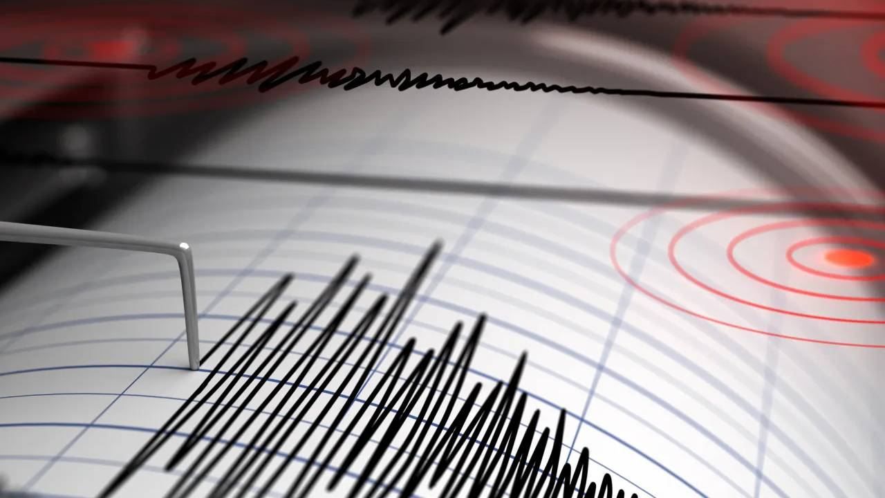 Sındırgı'da 3.5 büyüklüğünde deprem