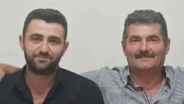 Babası ve birlikte yaşadığı kadını öldürdü