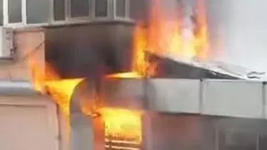 İstanbul'da restoranın mutfağı alev alev yandı