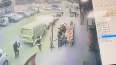 İstanbul'da sokak ortasında uzun namlulu silahlarla saldırı