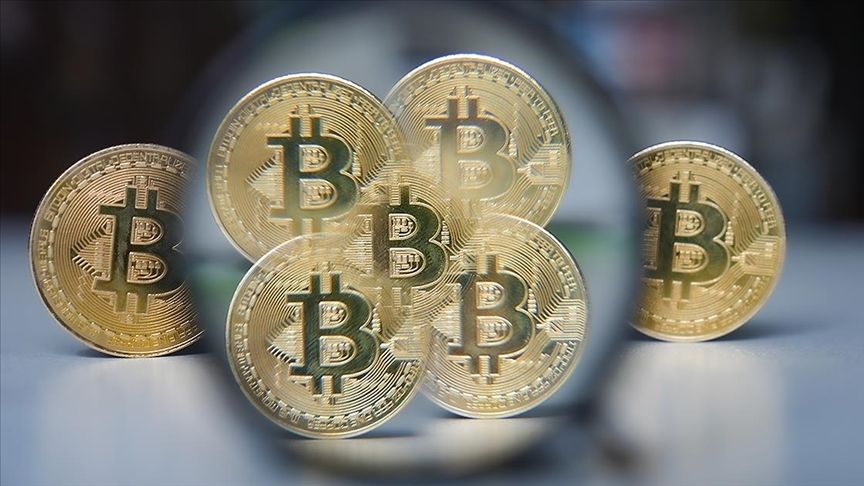 Kriptoda son dakika tahminler: Bitcoin 700 bin doları Ethereum da 16 bin doları görebilir