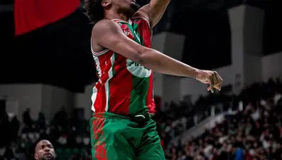 Karşıyaka'da Vernon Carey sezonu kapattı