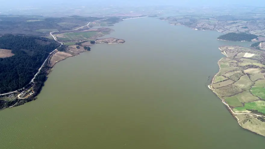 'Bin Pınarlı' Kaz Dağları, Bayramiç Barajı'nı doldurdu 