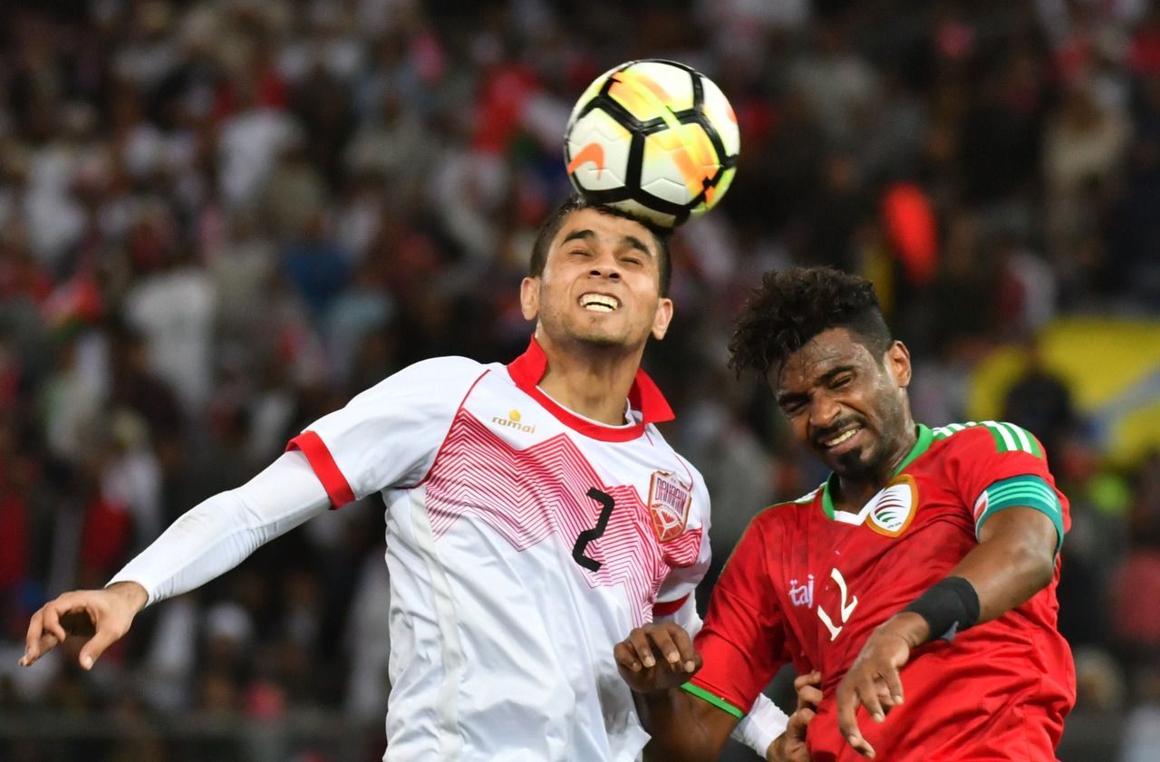 FIFA, ırkçılık yapan futbolcuya 10 maç men cezası verdi