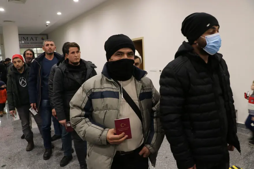 "72 SAATTİR NE UYUDUK NE YEMEK YEDİK" 6