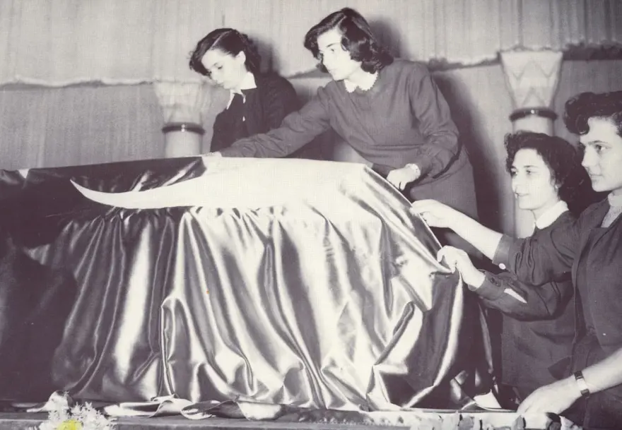 Atatürk’ün naaşının Anıtkabir’e naklinin renkli görüntüleriortaya çıktı 28 Atatürk’ün naaşının Anıtkabir’e naklinin renkli görüntüleriortaya çıktı 28