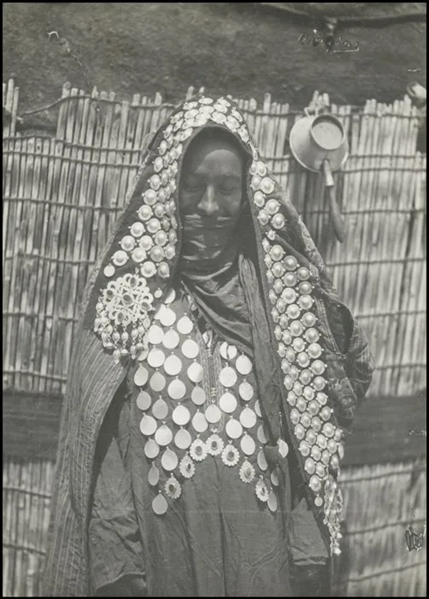 Bilim kurgu değil Türk boylarının 111 yıllık fotoğrafları. Gizemli heykeller, gelişmiş aletler, tanıdık kıyafetler (106 fotoğrafla gizemli Türk tarihi) 9