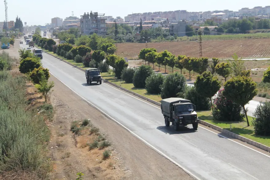 Suriye sınırına sevkiyat 15