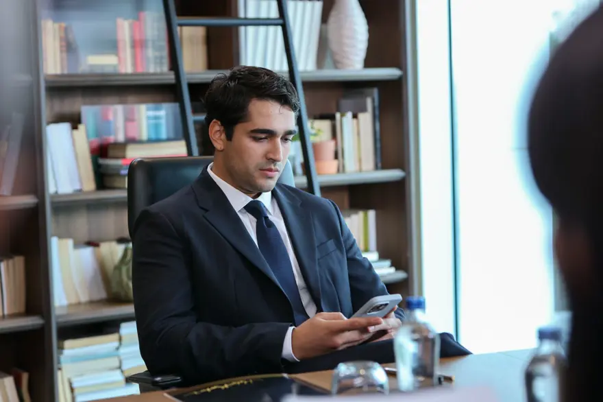 Yalı Çapkını 76. bölümde neler olacak? Ferit ve Seyran birlikte çalışacak mı? 5