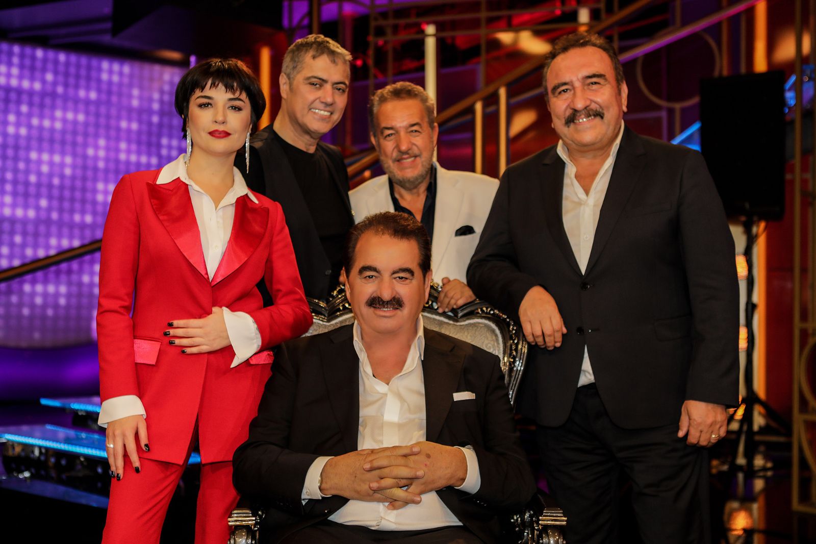 İbo Show 4. bölüm fotoğrafları (Konuklar: Cengiz Kurtoğlu, Ümit Besen, Arif Susam ve Gonca Vuslateri)