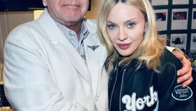 Madonna ve Elton John arasındaki 11 yıllık küslük bitti