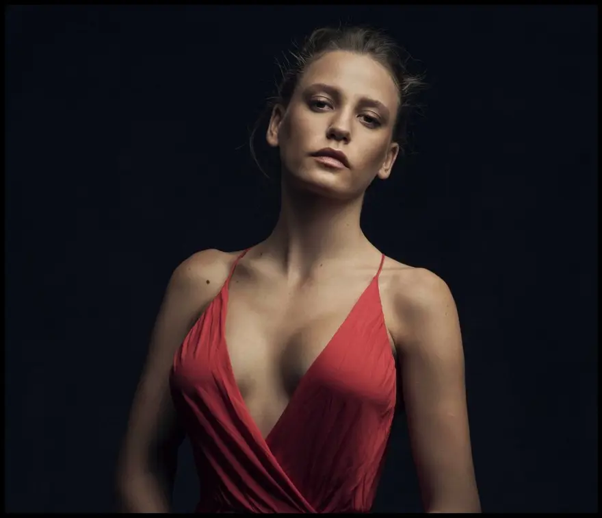 Serenay Sarıkaya: Olgun kadın imajı bana çok erken geldi Serenay Sarıkaya: Olgun kadın imajı bana çok erken geldi