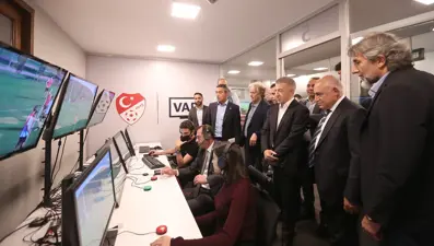 TFF'den Süper Lig kulüplerine VAR bilgilendirmesi