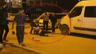 Sokak ortasında tekme tokat dayak