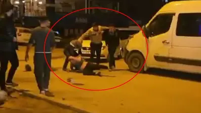 Sokak ortasında tekme tokat dayak