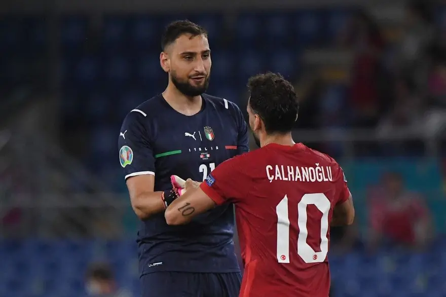 EURO 2020'nin en iyi oyuncusu Donnarumma 2