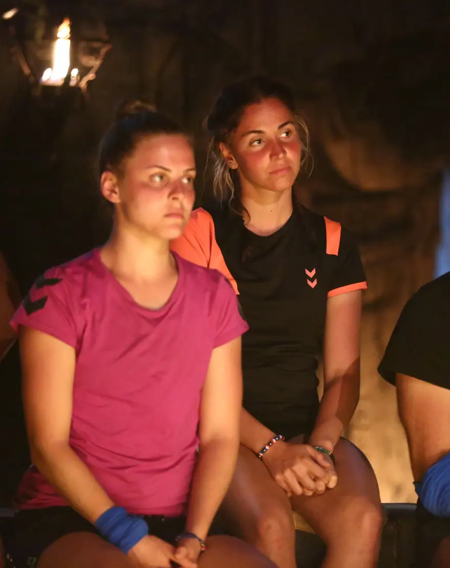 Survivor'da kim elendi? 1. Hafta (Survivor adasına ilk veda gönüllüler takımından) 4