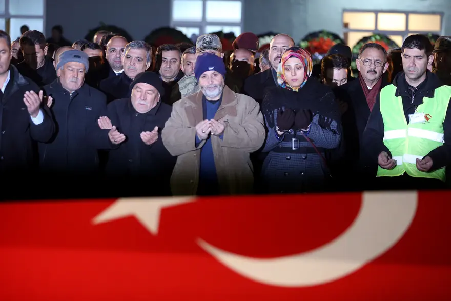 Çarşı iznine çıkan iki arkadaşın kaderi aynı oldu 1