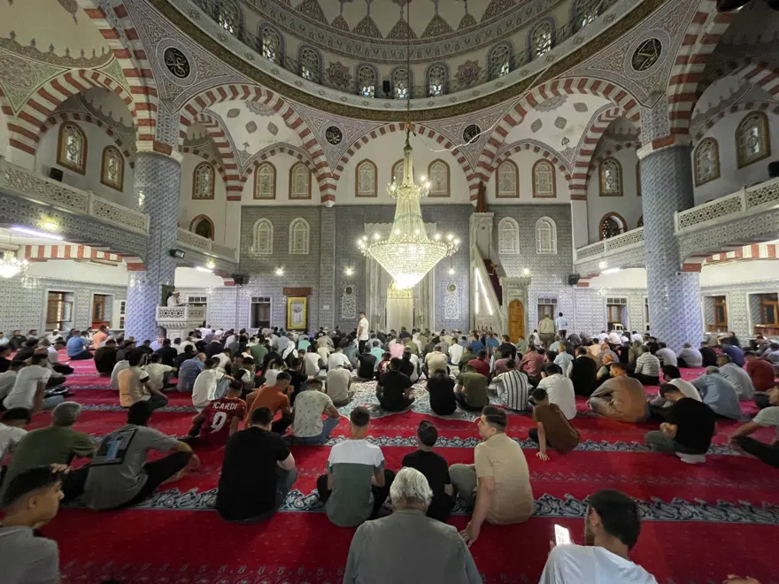İlk bayram namazı Iğdır'da kılındı 5