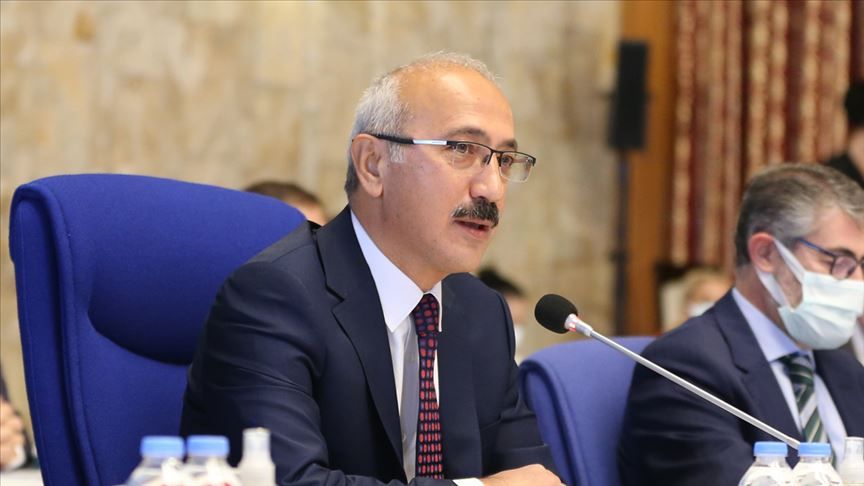 Bakan Elvan, İngiliz şirketlerin yöneticileriyle bir araya geldi