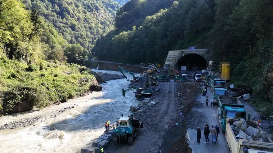 Rize'deki sel felaketinin faturası 1,2 milyar lira 1