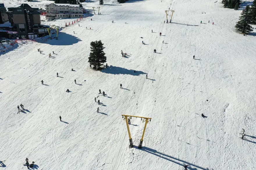 Uludağ'daki esnaf yarıyıl tatilinden umutlu 10