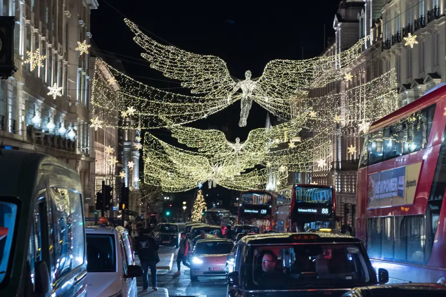 Londra sokakları Noel ve yılbaşı için süslendi 9 Londra sokakları Noel ve yılbaşı için süslendi 9