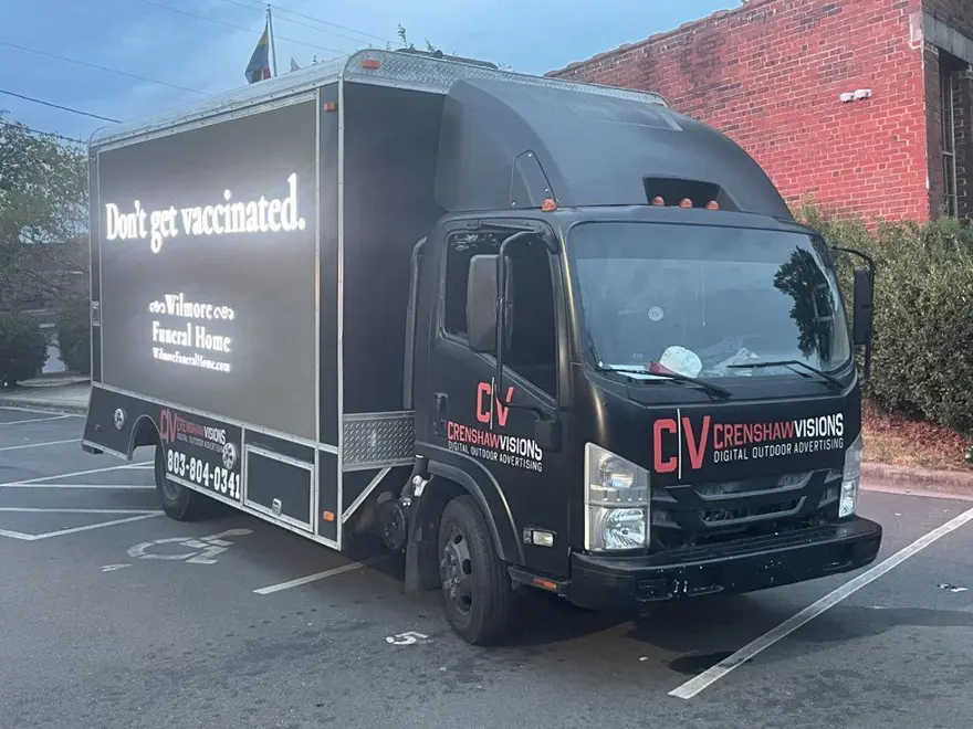 ABD'de cenaze evinden net reklam mesajı: Aşı olmayın 4