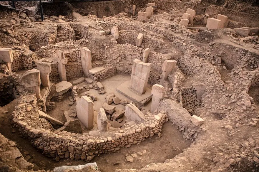 TARİHİN SIFIR NOKTASI: GÖBEKLİTEPE 10