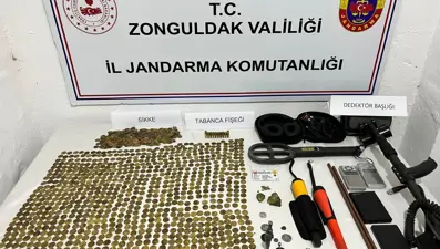 Tarihi eser operasyonu: Binden fazla sikke ele geçirildi