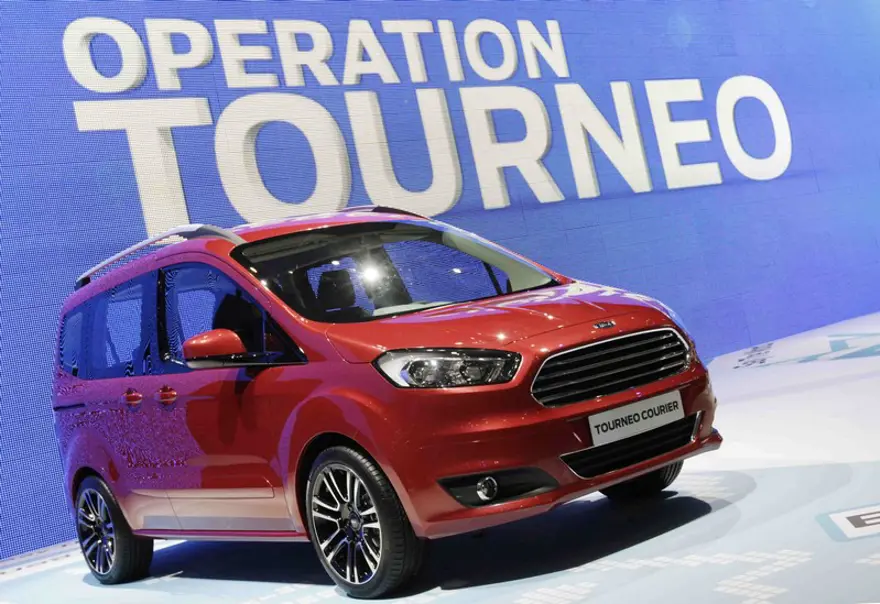 Ford Tourneo Courier 47