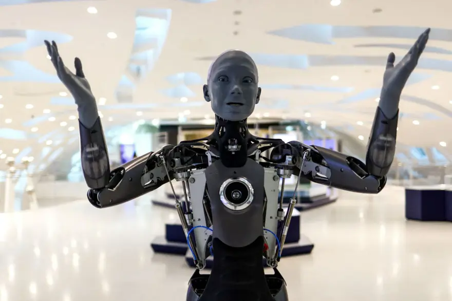 3 | AMECA | DOST CANLISI ROBOT 5