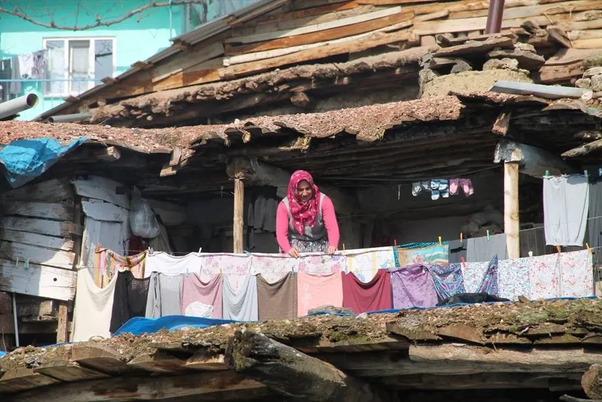 İç içe 35 ev! Burası Nepal değil Manisa 7