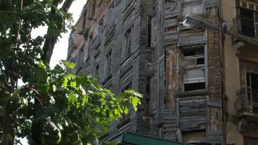 Balkondan düşen Polonyalı üniversite öğrencisi öldü