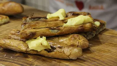 Bafra pidesi dünyanın en iyi ekmeği seçildi