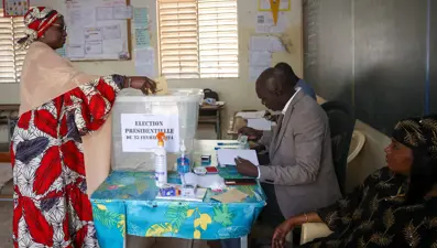 Senegal'de sandık başında