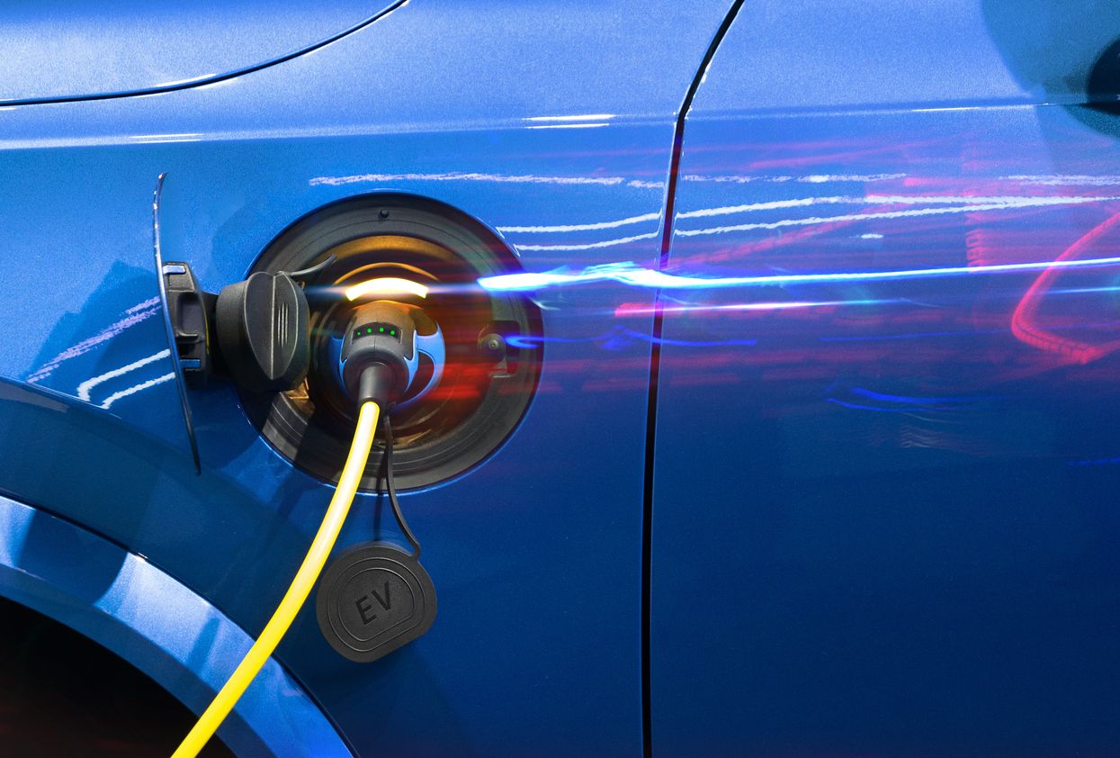Çinli teknoloji devinden elektrikli araç yatırımı