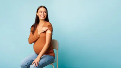 Covid-19 aşıları hamileleri ve bebeklerini ne kadar koruyor? İlk gerçek dünya verileri açıklandı