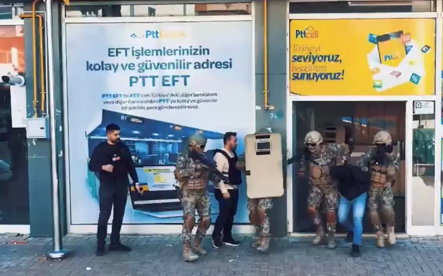 PTT binasında gerçeği aratmayan tatbikat:Polis etkisiz hale getirdi 4