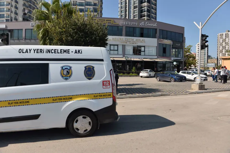 Başkanın kızının güzellik merkezine kurşun yağmuru 3