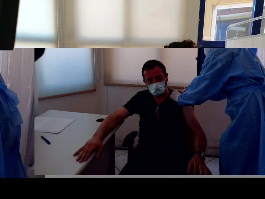 Türkiye'de üçüncü doz aşılama başladı: İşte 5 soruda merak edilenler 4