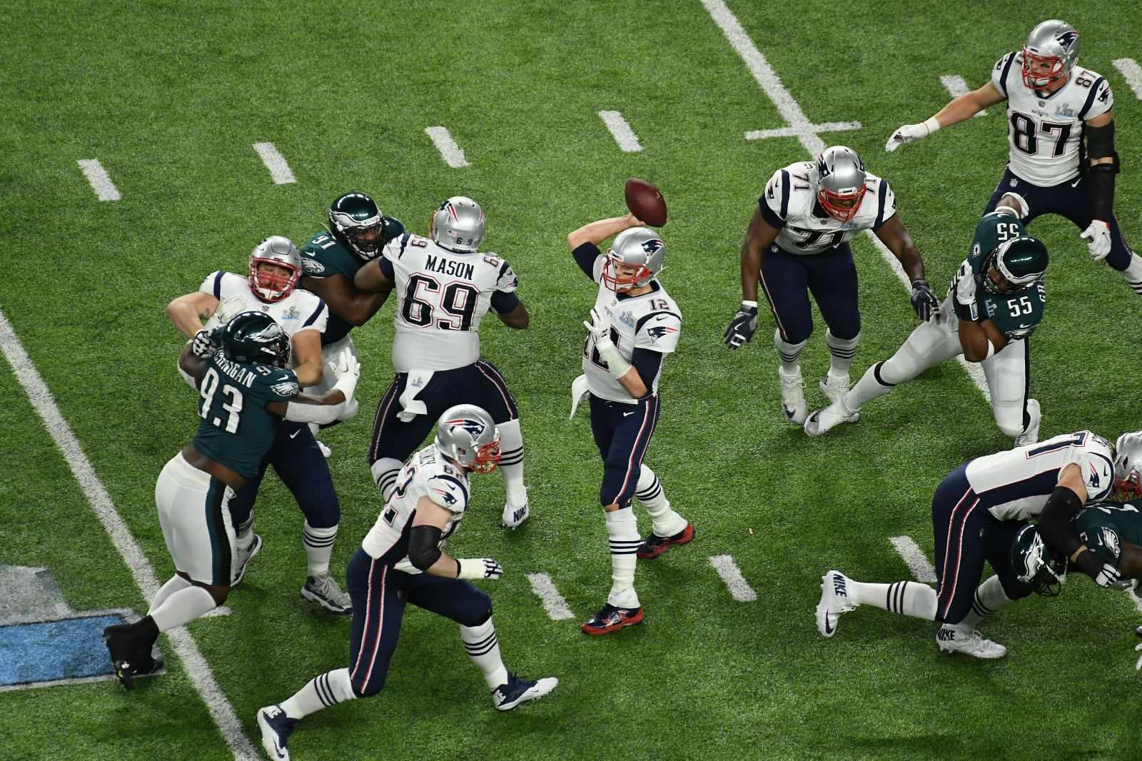 Super Bowl 2018'in şampiyonu Kartallar (Philadelphia Eagles)