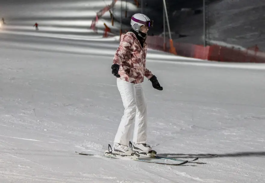 Palandöken'de "gece kayağı" keyfi 12